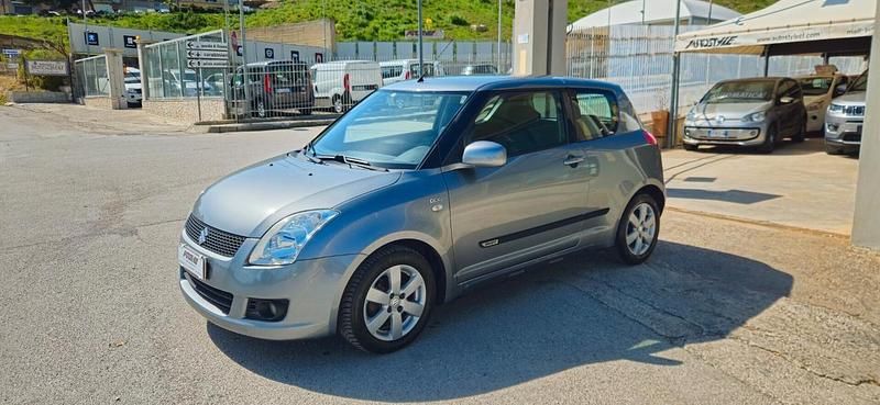 Usata Suzuki Swift 75 CV (55 kW) 2009 Grigio Utilitaria