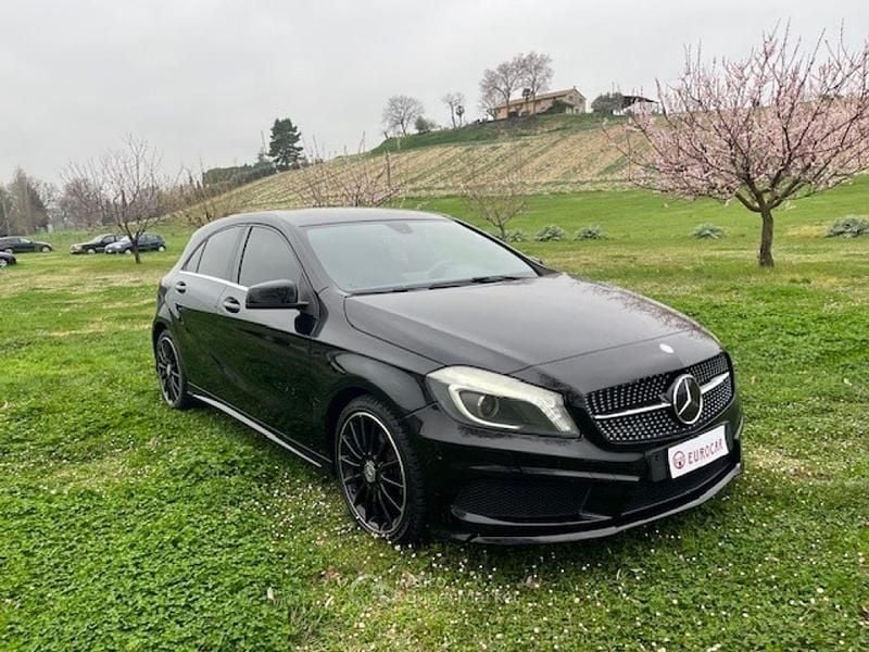 Usata Mercedes A160 Premium 90 CV (66 kW) 2015 Nero Berlina