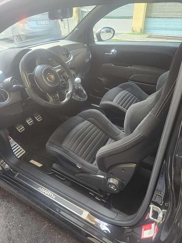 Usata Abarth 695 Turismo 179 CV (131 kW) 2022 Utilitaria