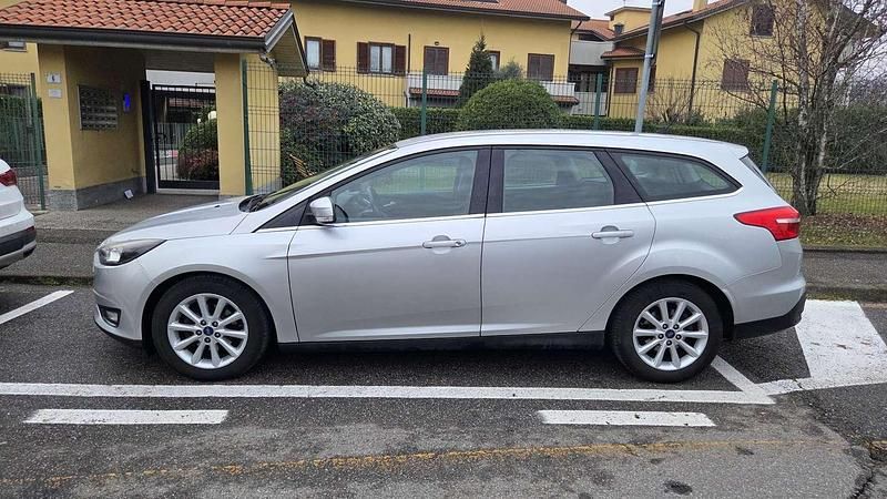 Usata Ford Focus Business Edition 120 CV (88 kW) 2015 Station wagon