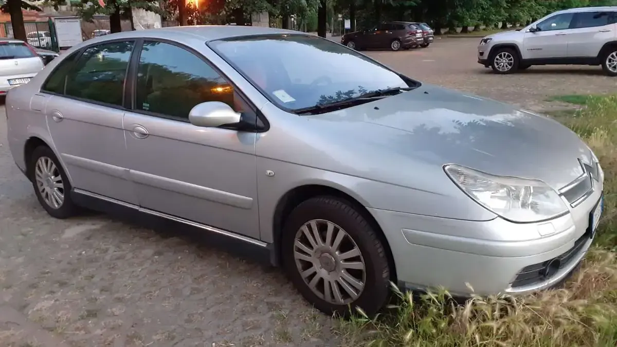 Usata Citroën C5 109 CV (80 kW) 2005 Argento Berlina