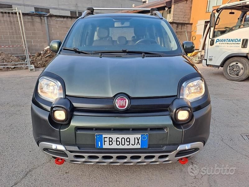 Usata Fiat Panda Cross Cross 90 CV (66 kW) 2015 Verde Utilitaria