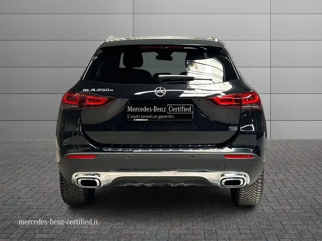Usata Mercedes GLA250 160 CV (117 kW) 2022 Nero cosmo SUV