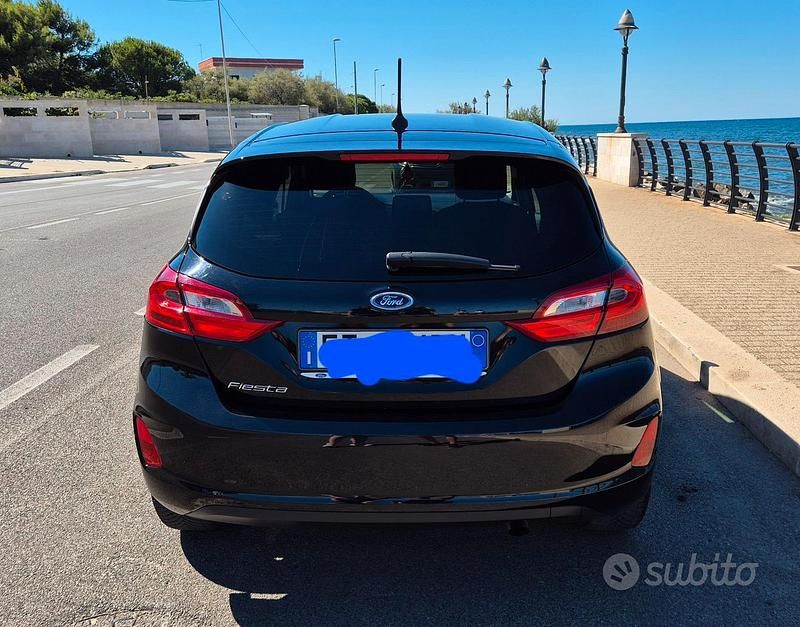 Usata Ford Fiesta 80 CV (58 kW) 2019 Nero Utilitaria
