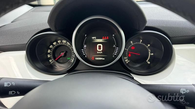 Usata Fiat 500X 120 CV (88 kW) 2017 Bianco SUV