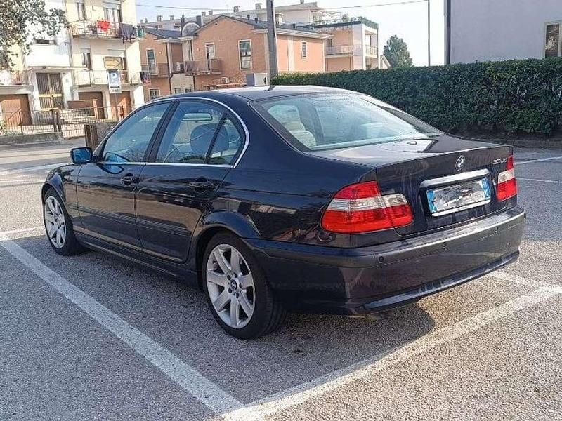 Blu/azzurro Usata 2002 BMW 330 Tre volumi | 9999 € (Buon prezzo) - Immagine 1/4