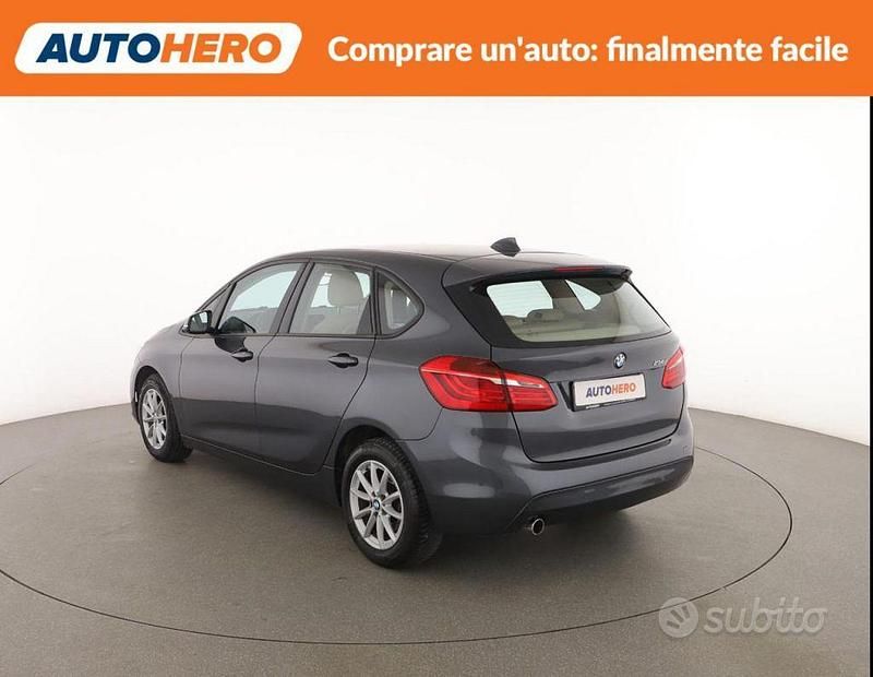 Usata BMW 214 Advantage 95 CV (69 kW) 2015 Grigio Monovolume