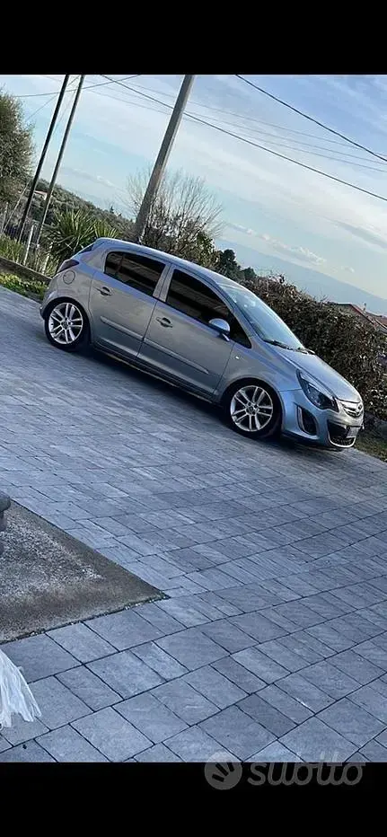 Usata Opel Corsa 80 CV (58 kW) 2006 Grigio Berlina