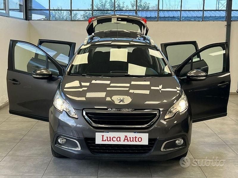 Usata Peugeot 2008 S 92 CV (67 kW) 2015 Grigio SUV