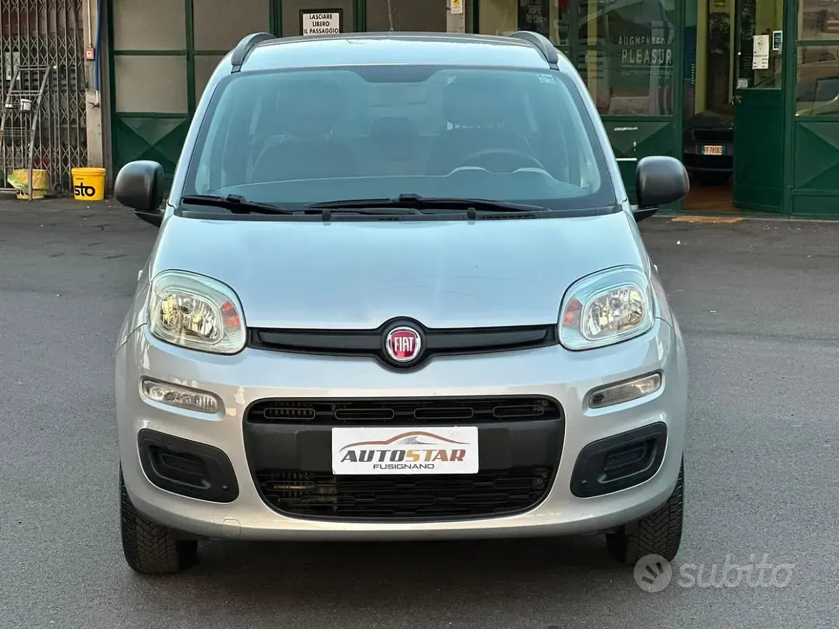Usata Fiat Panda Lounge 80 CV (58 kW) 2014 Grigio Utilitaria