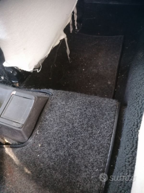 Usata Alfa Romeo Giulietta 122 CV (89 kW) 1985 Utilitaria