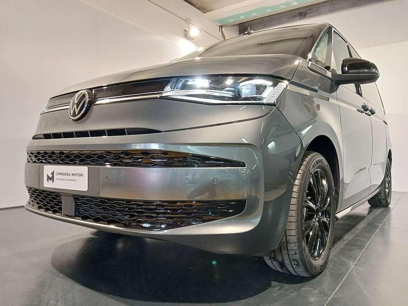 Ny VW Multivan Edition 245 HK (180 kW) 2025 Grå Minibuss