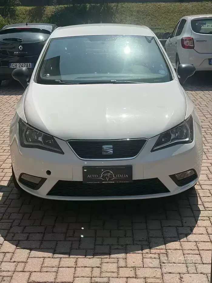 Usata Seat Ibiza CONNECT 75 CV (55 kW) 2016 Bianco Berlina