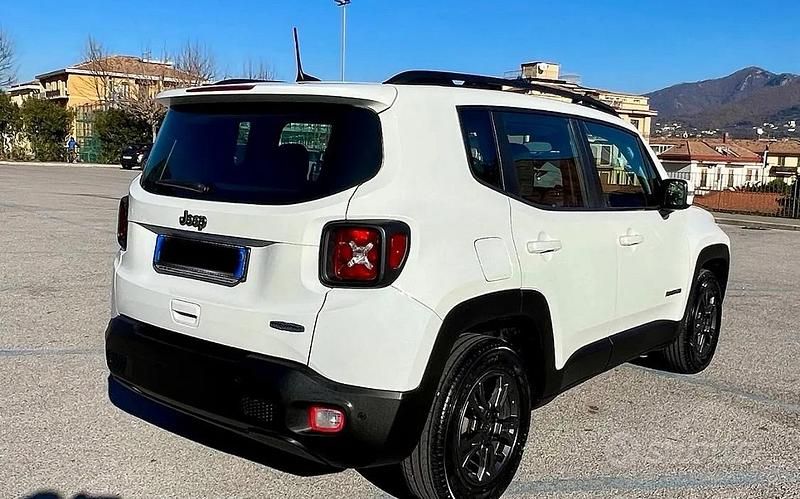 Usata Jeep Renegade Longitude 131 CV (96 kW) 2021 Bianco SUV