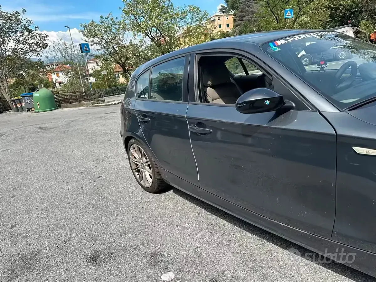 Gebraucht BMW 120 177 PS (130 kW) 2008 Grau Kleinwagen