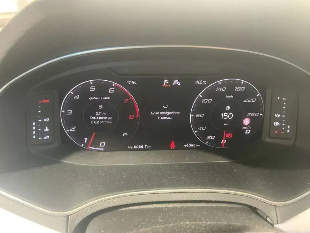Usata Seat Arona FR 150 CV (110 kW) 2021 Argento SUV