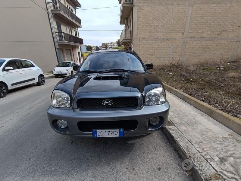 Usata Hyundai Santa Fe 112 CV (82 kW) 2002 SUV