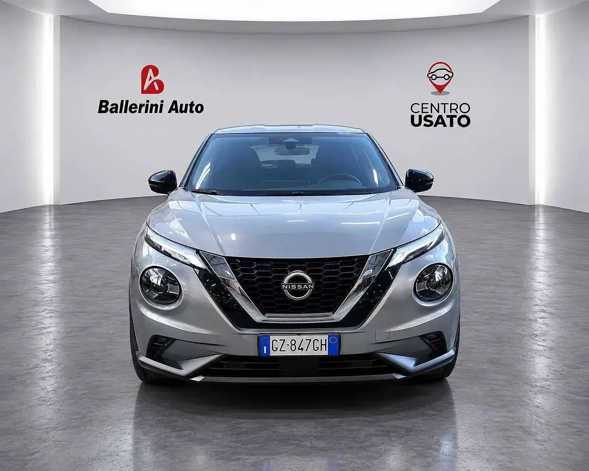 Usata Nissan Juke N-Connecta 114 CV (83 kW) 2025 Argento SUV