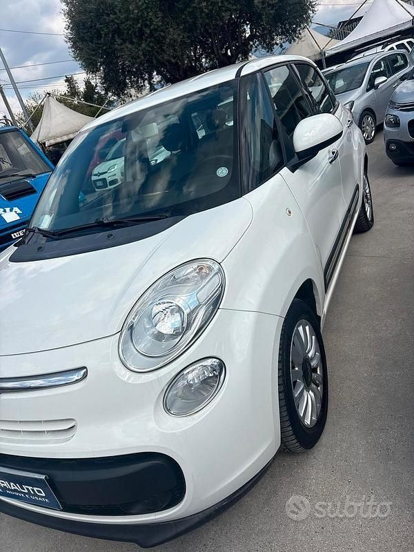 Usata Fiat 500L Lounge 85 CV (62 kW) 2015 Bianco Monovolume