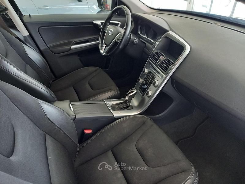 Usata Volvo XC60 190 CV (139 kW) 2017 Nero SUV