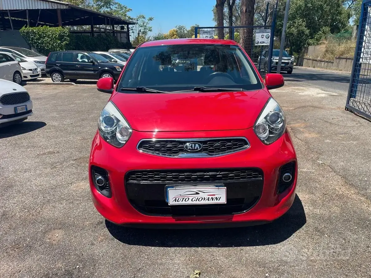 Usata Kia Picanto 67 CV (49 kW) 2016 Rosso Utilitaria