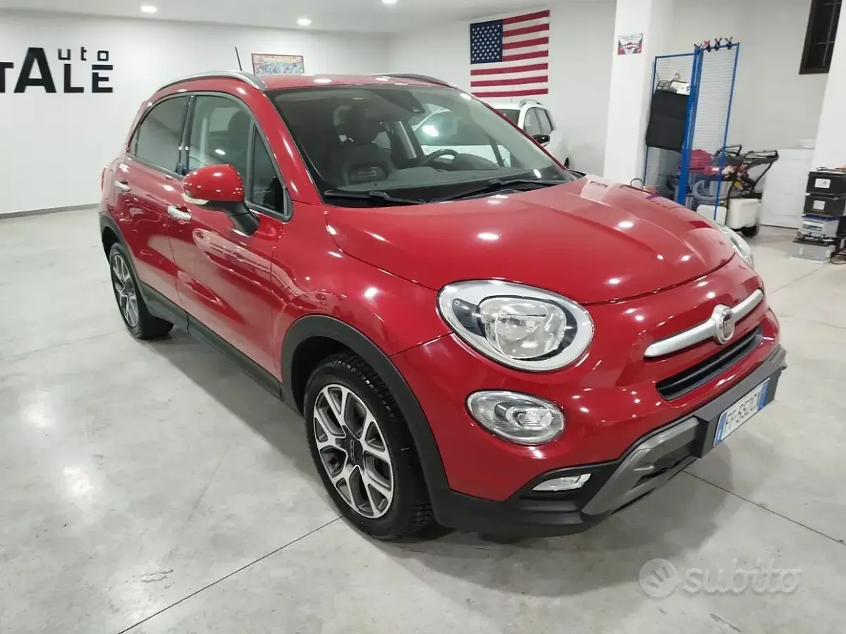 Usata Fiat 500X Cross 120 CV (88 kW) 2016 Rosso SUV