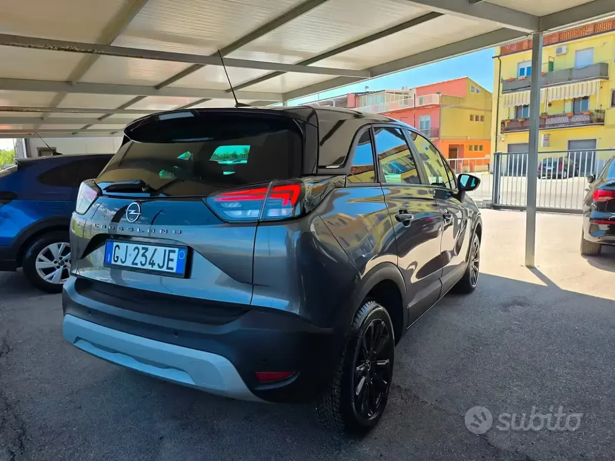 Usata Opel Crossland X Design & Tech 110 CV (80 kW) 2022 Grigio SUV