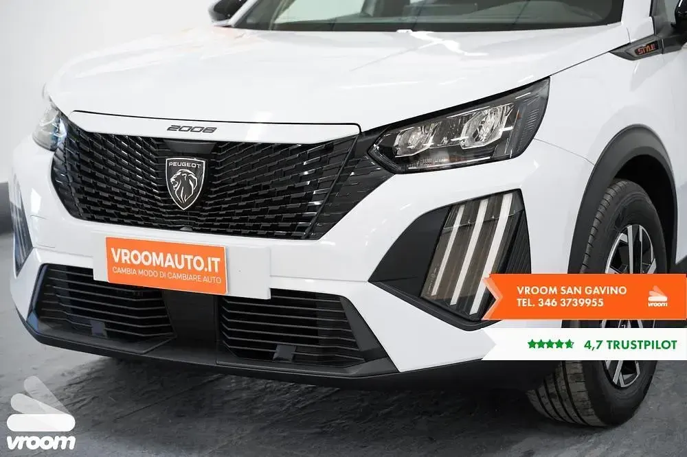 Nuova Peugeot 2008 Style 136 CV (100 kW) 2025 SUV