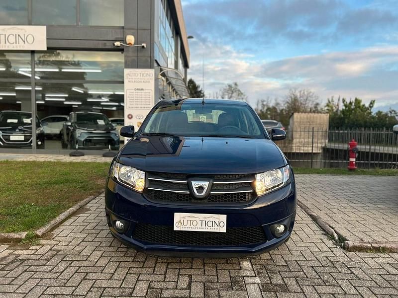 Usata Dacia Sandero 75 CV (55 kW) 2014 Blu Utilitaria
