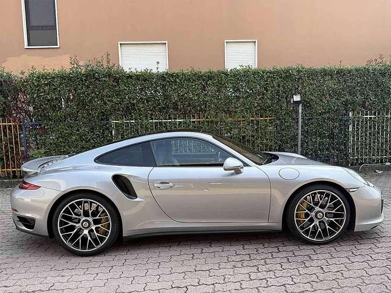 Usata Porsche 911 Turbo S 560 CV (411 kW) 2014 Argento Coupé