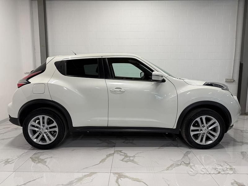 Usata Nissan Juke Acenta 110 CV (80 kW) 2016 Bianco SUV
