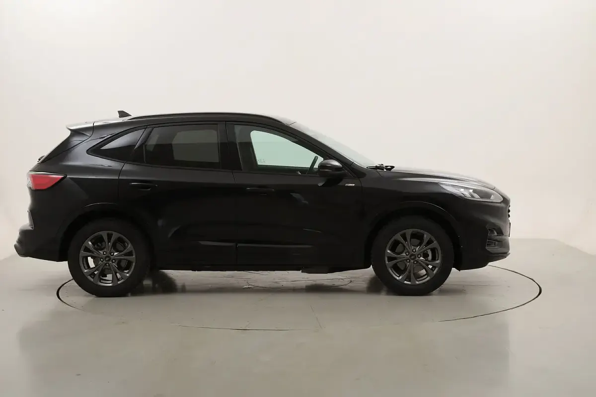 Usata Ford Kuga ST-Line 225 CV (165 kW) 2023 SUV