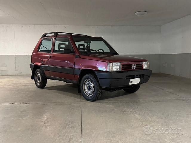 Usata 1992 Fiat Panda 4x4 Due volumi | 6850 € - Immagine 1/4