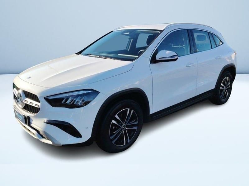Usata Mercedes GLA180 Advanced 116 CV (85 kW) 2025 Bianco SUV