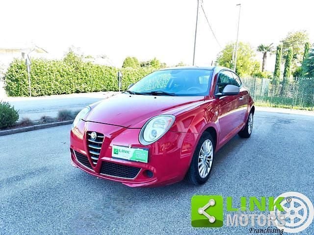 Rosso Usata 2012 Alfa Romeo MiTo Distinctive Due volumi | 5500 € (Buon prezzo) - Immagine 1/4