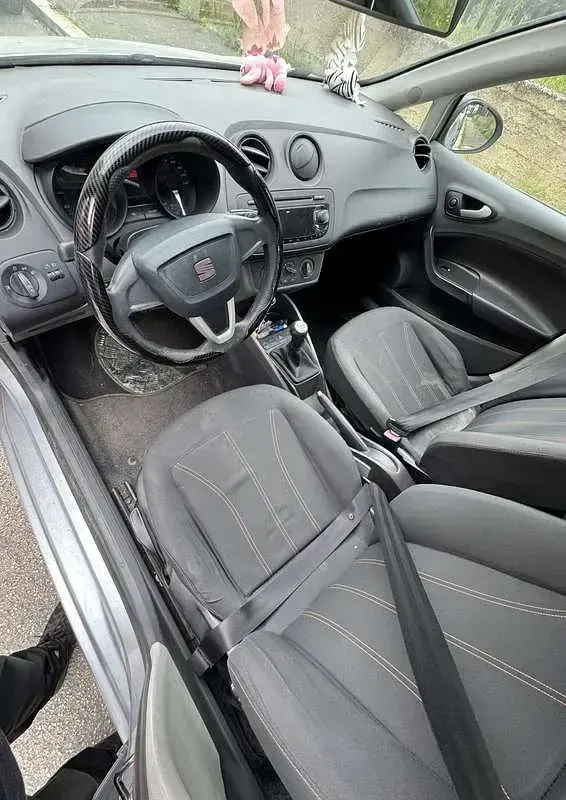 Brugt Seat Ibiza 75 HK (55 kW) 2011 Grå Sedan