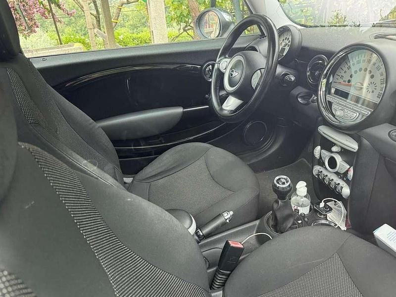 Usata Mini Cooper D 109 CV (80 kW) 2009 Utilitaria