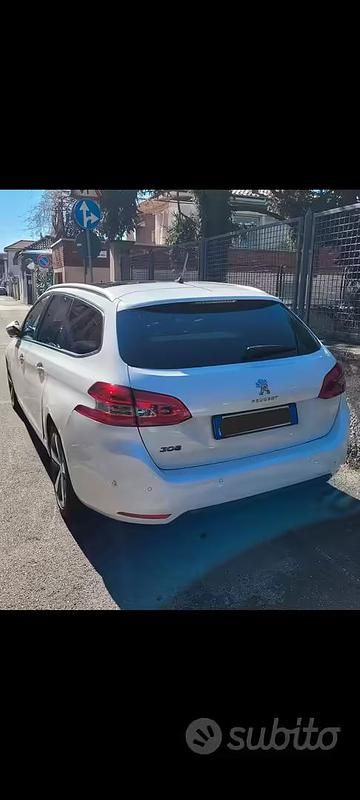 Usata Peugeot 308 Allure 150 CV (110 kW) 2015 Bianco Station wagon