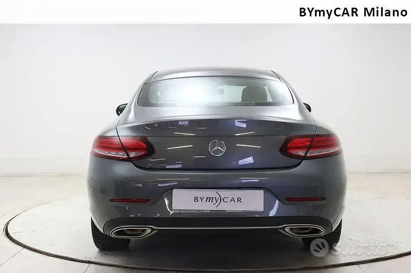 Usata Mercedes C200 184 CV (135 kW) 2020 Grigio Coupé