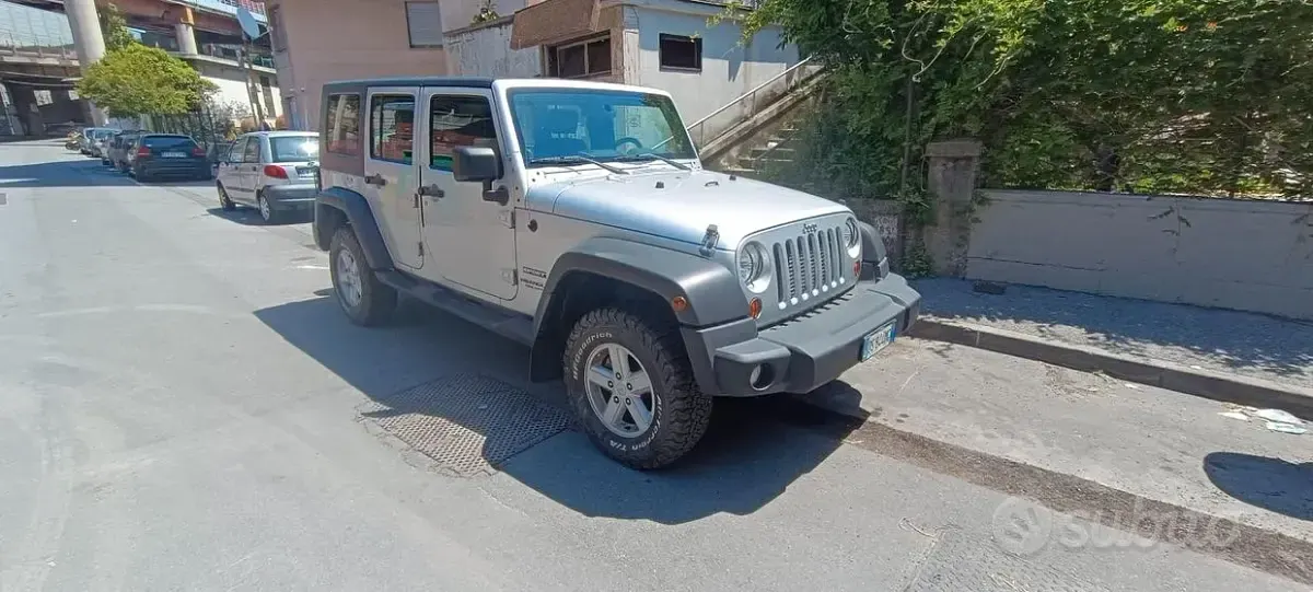 Usata Jeep Wrangler Unlimited Sport 177 CV (130 kW) 2008 Grigio SUV