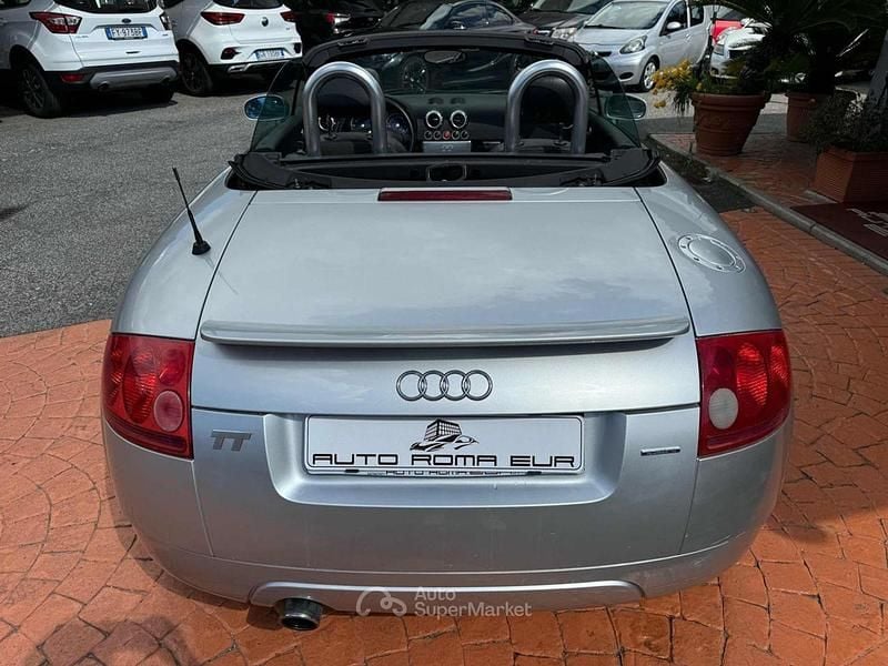 Usata Audi TT Roadster 179 CV (131 kW) 2000 Argento Cabrio