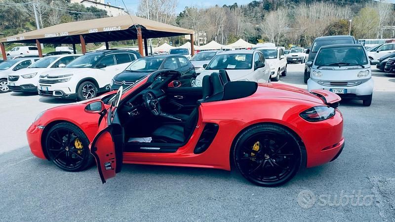 Usata Porsche Boxster 299 CV (219 kW) 2016 Arancione Cabrio
