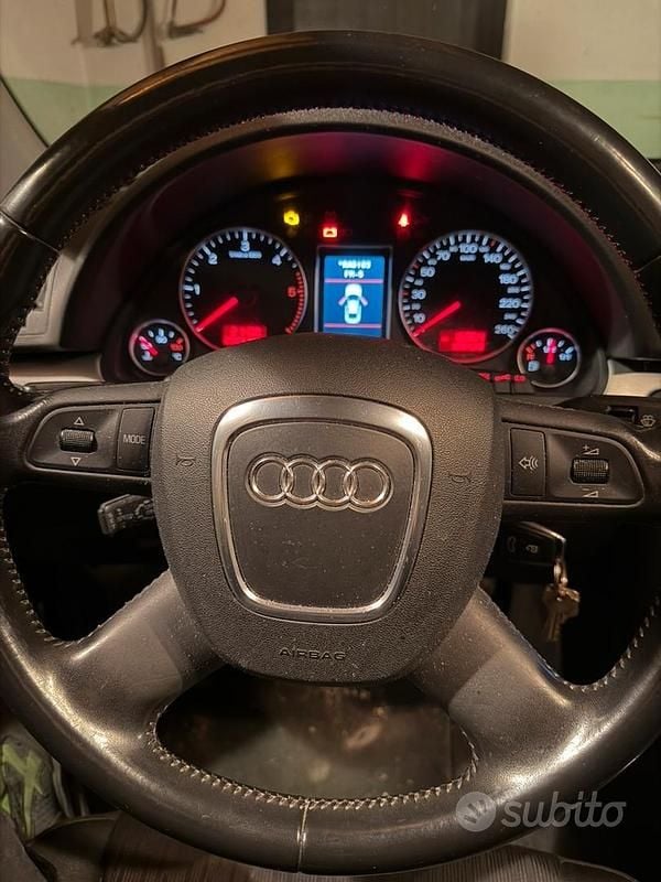 Usata Audi A4 140 CV (102 kW) 2007 Grigio Berlina