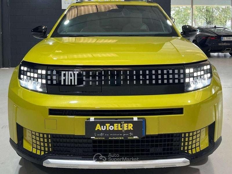 Nuova Fiat Grande Panda Icon 101 CV (74 kW) 2025 Giallo limone Utilitaria