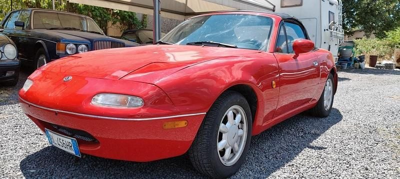 Usata Mazda MX5 116 CV (85 kW) 1992 Rosso Cabrio