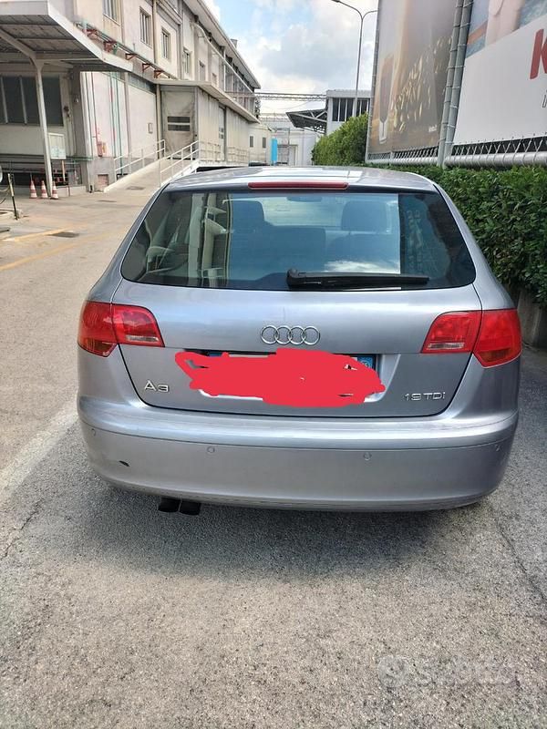 Usata Audi A3 105 CV (77 kW) 2005 Grigio Utilitaria