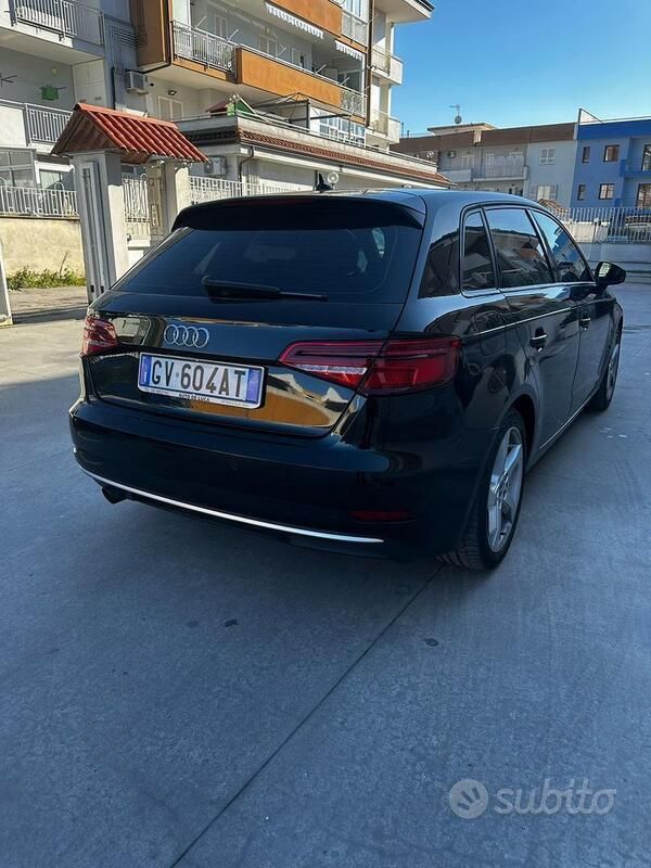 Usata Audi A1 116 CV (85 kW) 2017 Nero Utilitaria