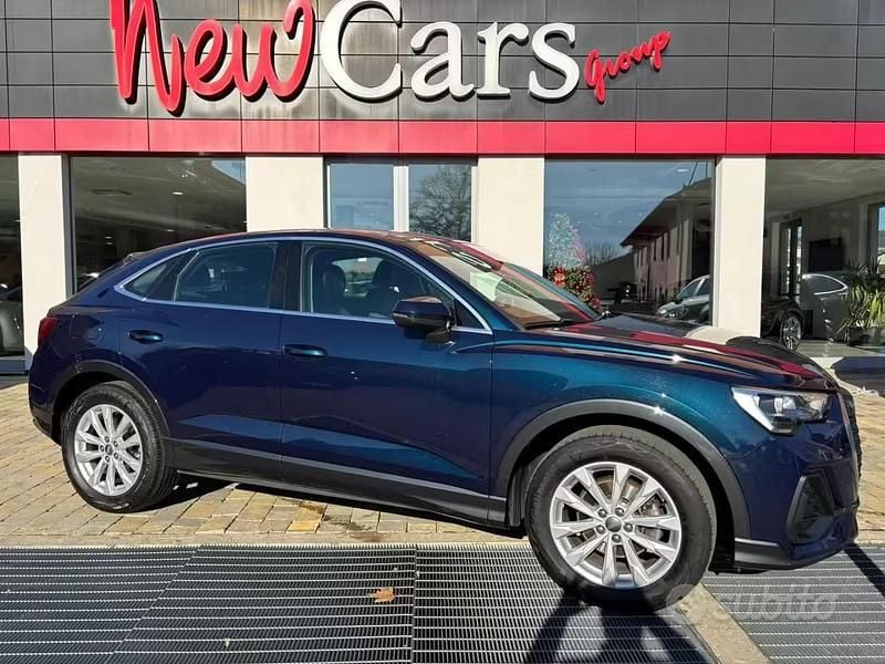 Usata Audi Q3 150 CV (110 kW) 2020 Blu SUV