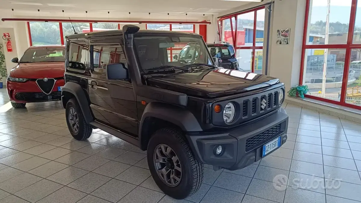 Usata Suzuki Jimny 102 CV (75 kW) 2018 Nero SUV
