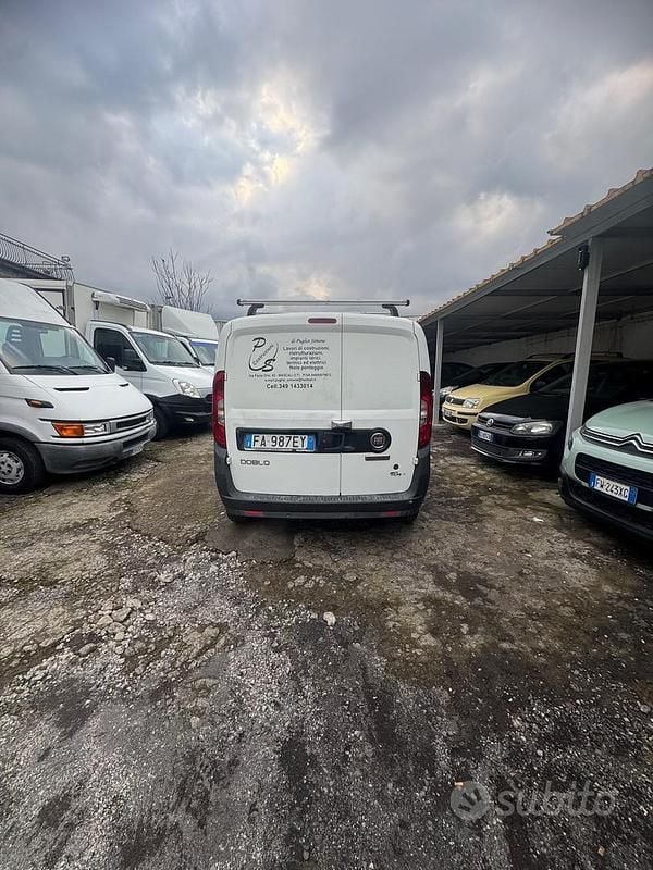 Usata Fiat Doblò 95 CV (69 kW) 2015 Bianco Monovolume